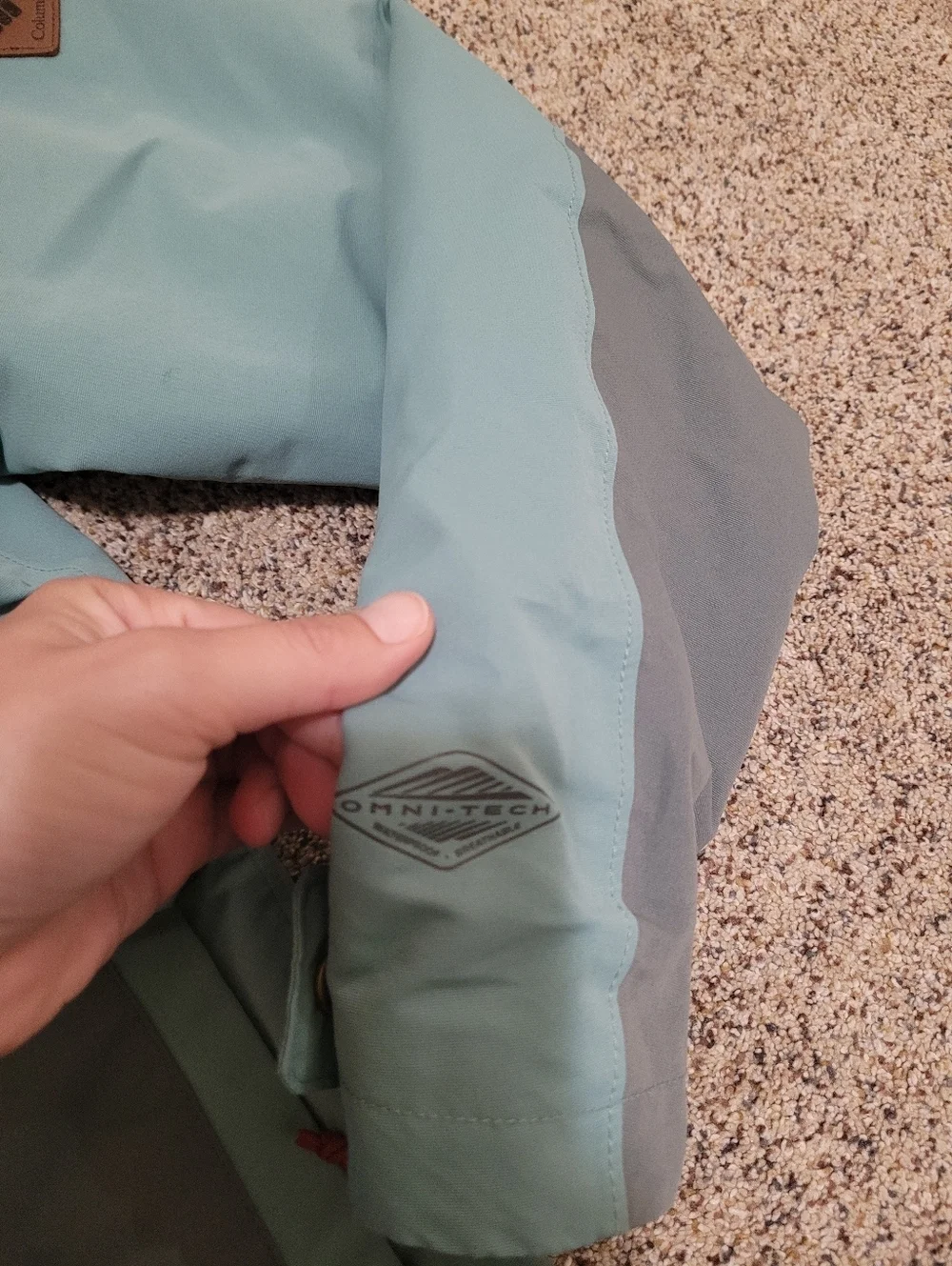 Columbia Omni-tech Girls Hooded Rain Jacket Size XL